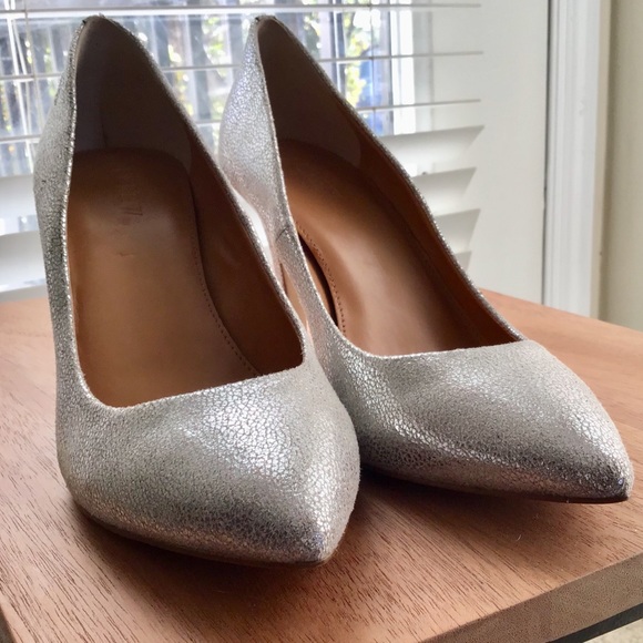 Brand New Silver J Crew Isabelle pumps NWT 9M - Picture 6 of 8